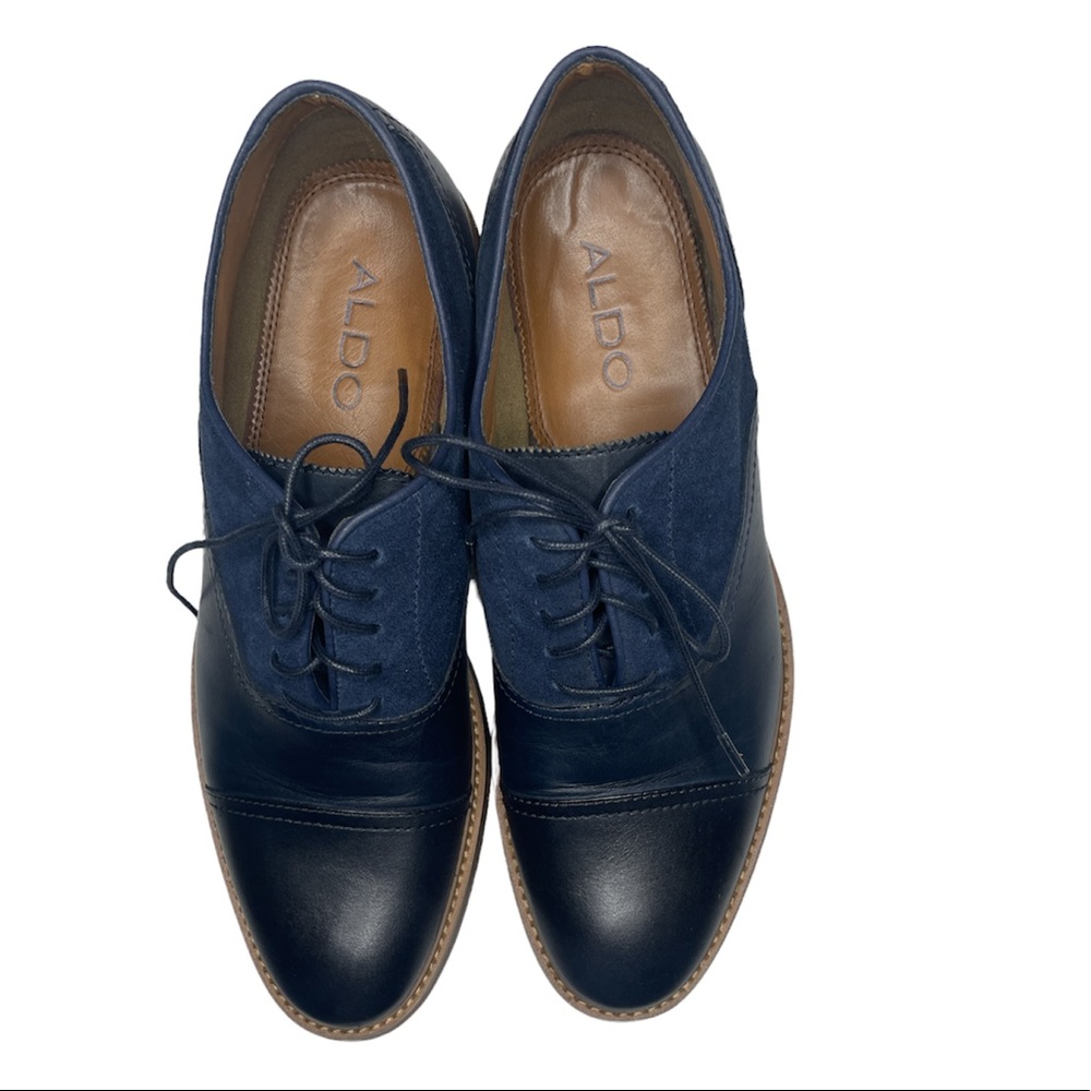 Good preowned condition 
Navy Blue leather /suede ALDO Brilaniel Casual shoes